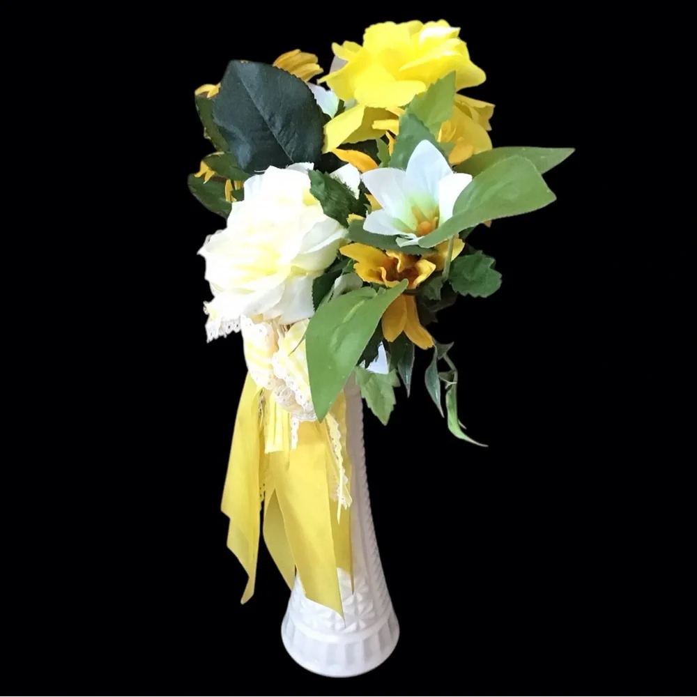 Artificial Floral Bouquet Arrangement Yellow White 15”